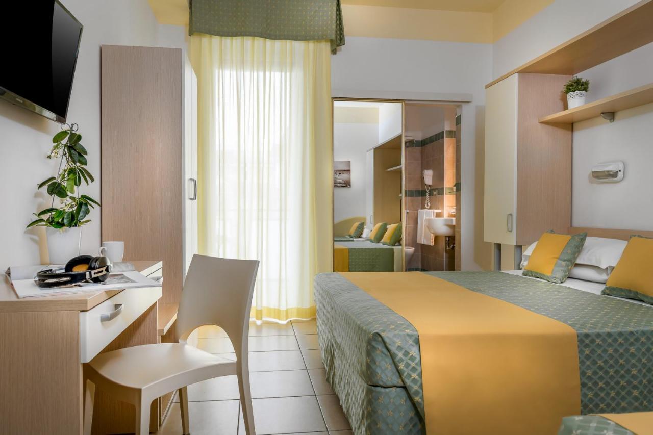 Hotel Principe Cattolica Buitenkant foto