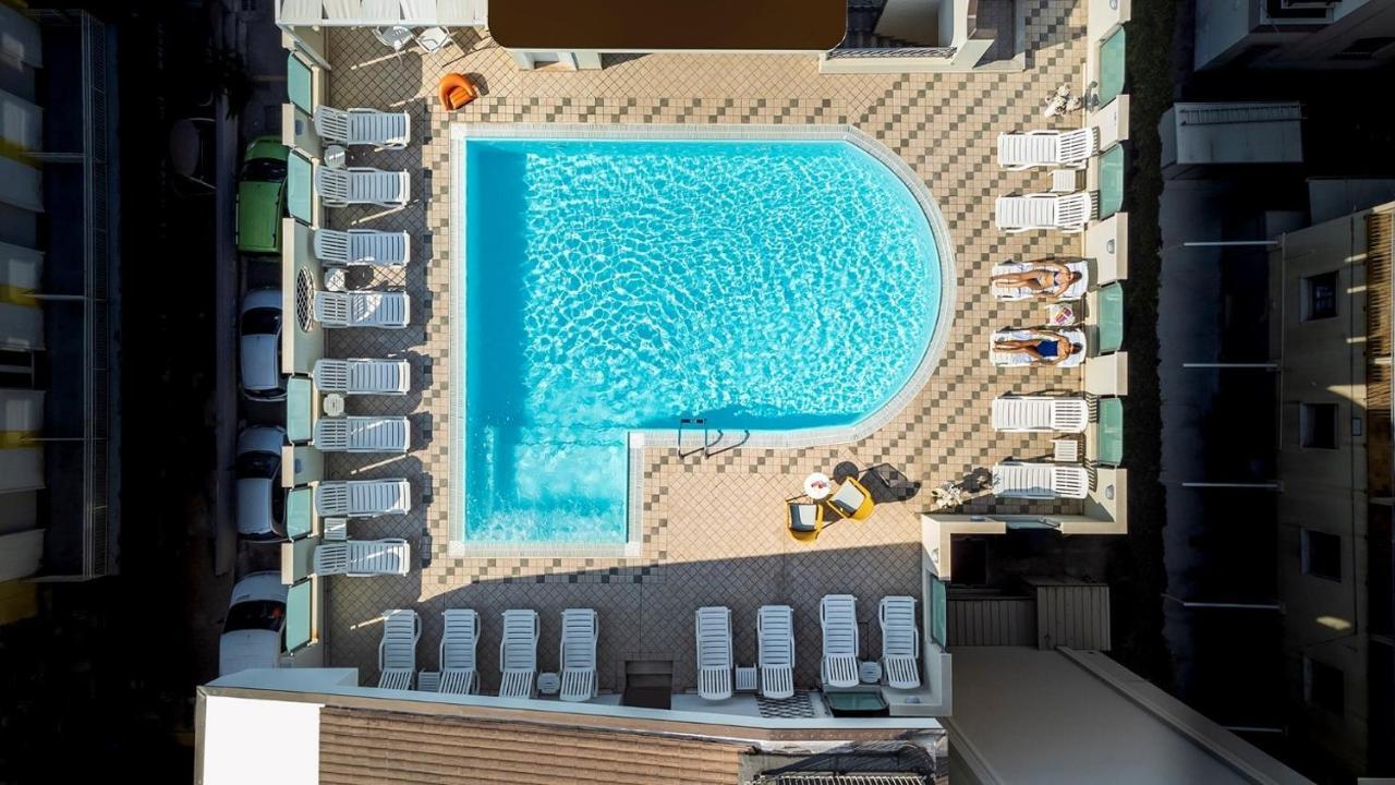 Hotel Principe Cattolica Buitenkant foto
